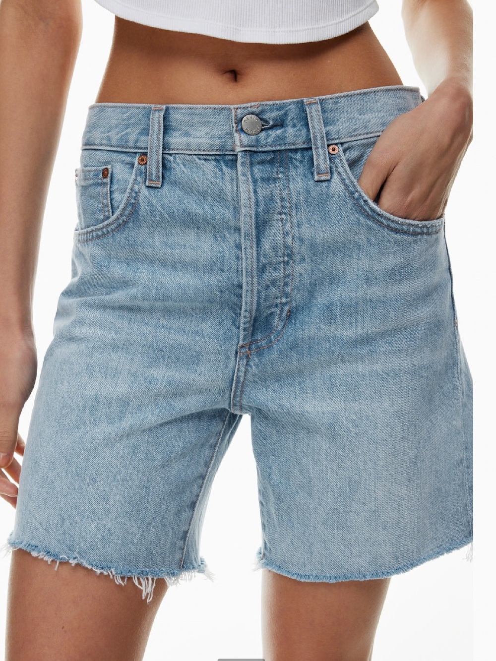 ARITZIA DENIM FORUM THE YOKOHAMA HI-RISE MID-THIGH DENIM SLIM CUT-OFF SHORT 26